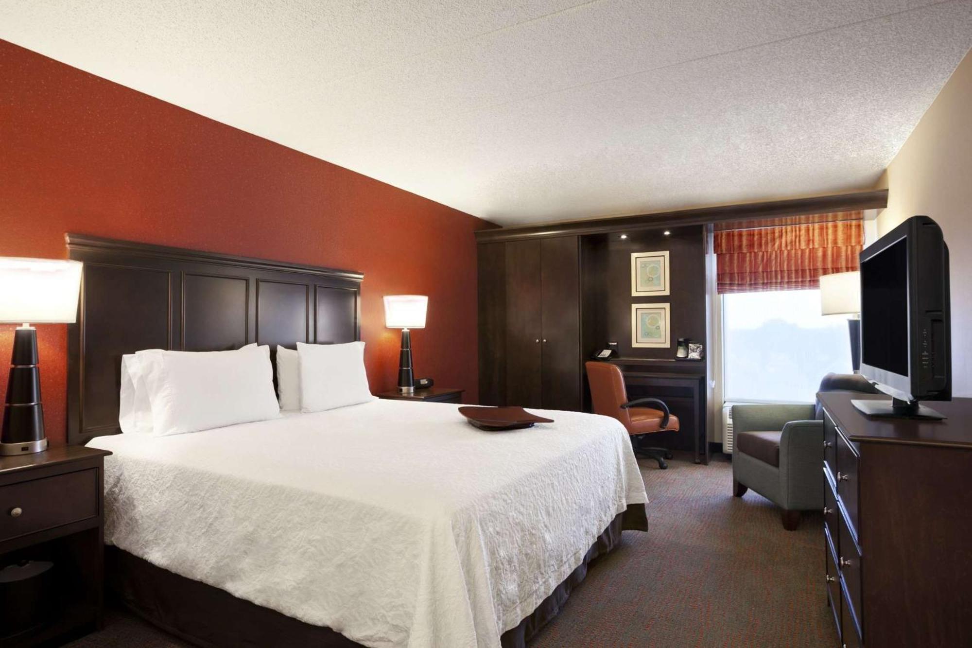 Hampton Inn Chicago-Midway Airport Bedford Park Екстериор снимка