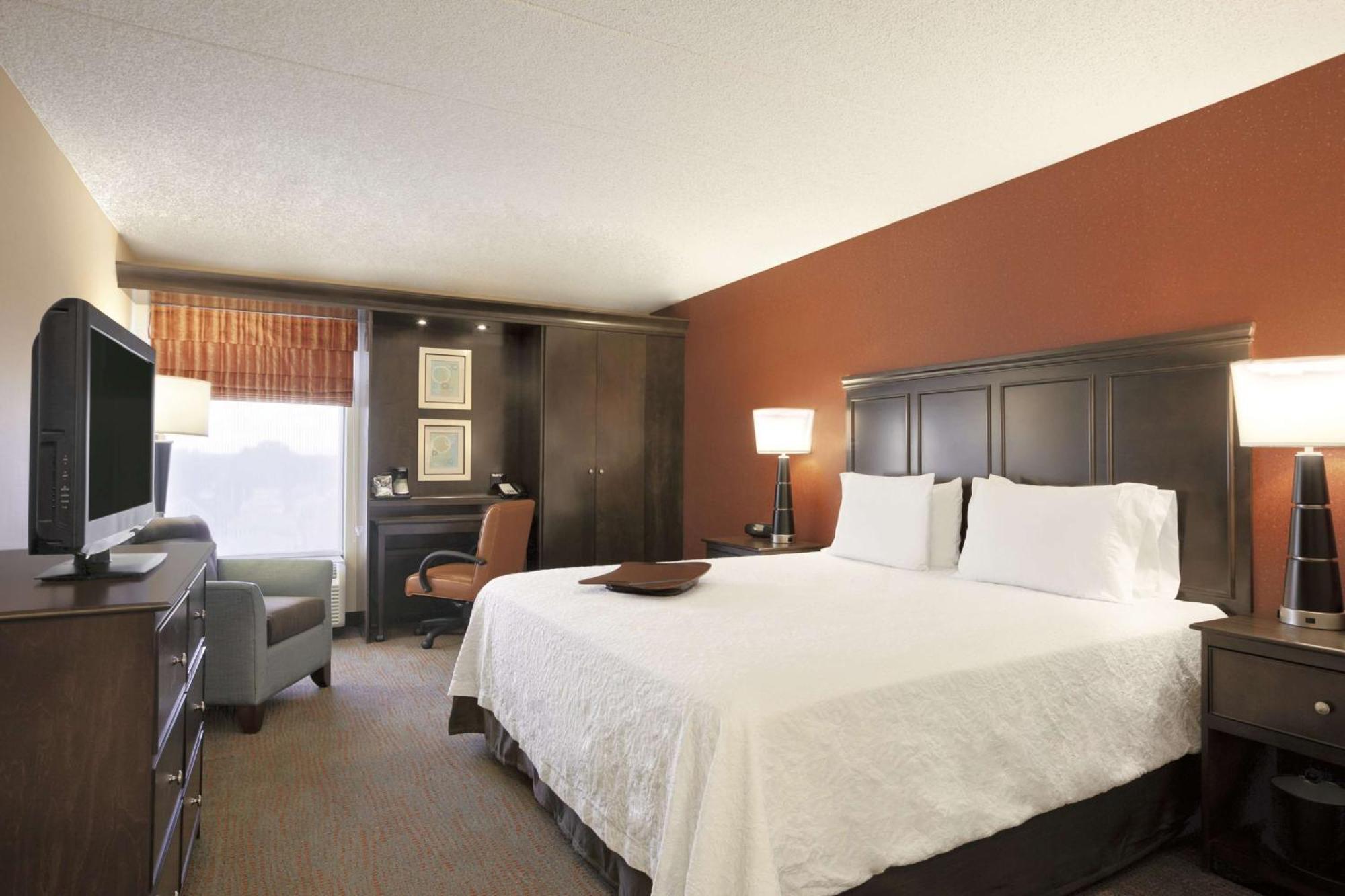 Hampton Inn Chicago-Midway Airport Bedford Park Екстериор снимка