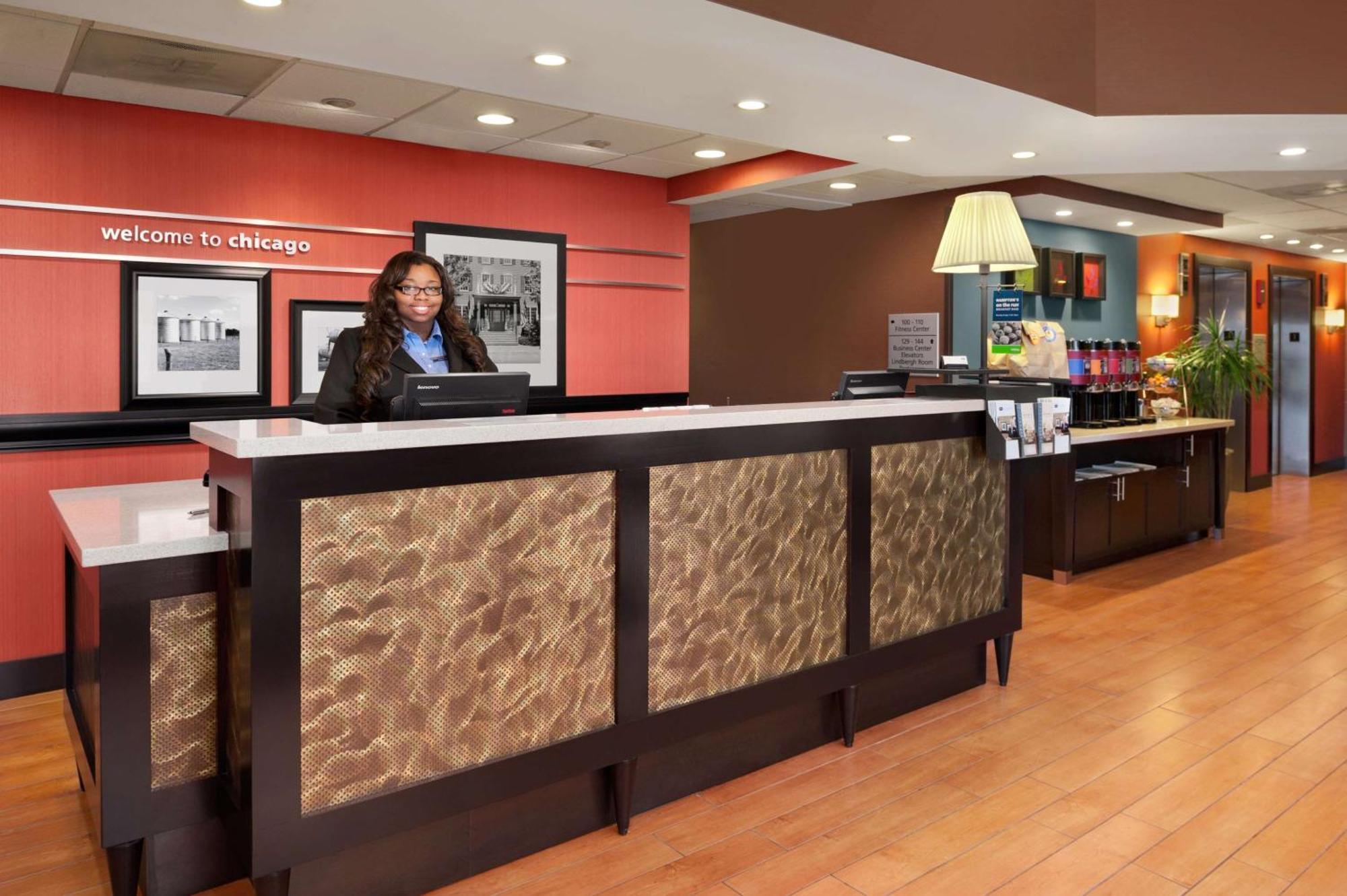 Hampton Inn Chicago-Midway Airport Bedford Park Екстериор снимка
